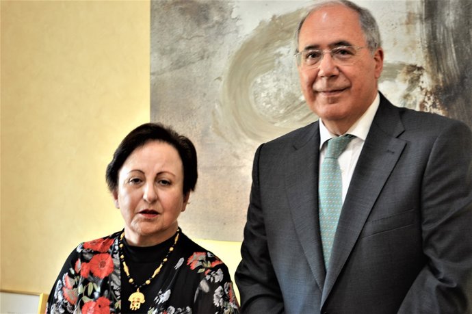 Shirin Ebadi (Premi Nobel de la Pau) rector de la UdL Roberto Fernández