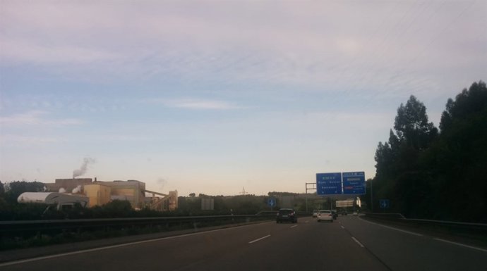 Tabaza, industria, precios industriales, arcelor, A-8, autopista, carretera