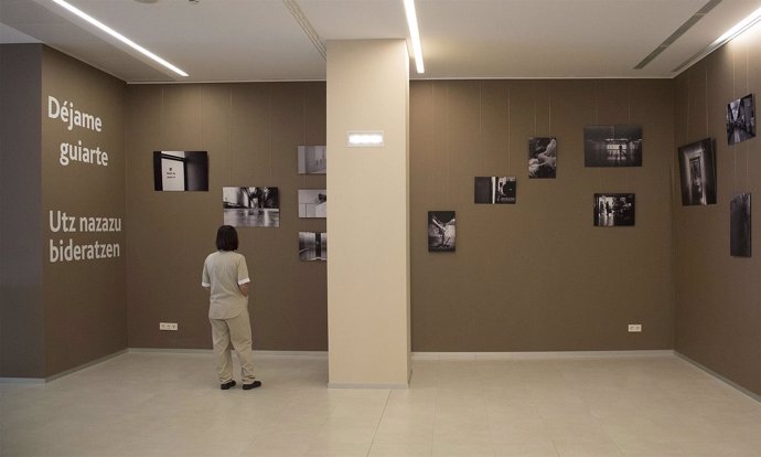 Exposición fotográfica sobre el turno de noche en el CHN