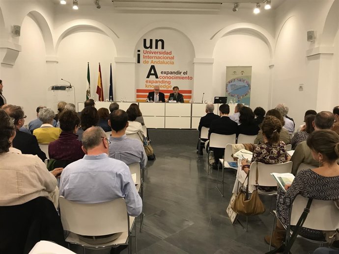 Inauguración de una jornada impulsada ppor la UNIA  y la Junta.
