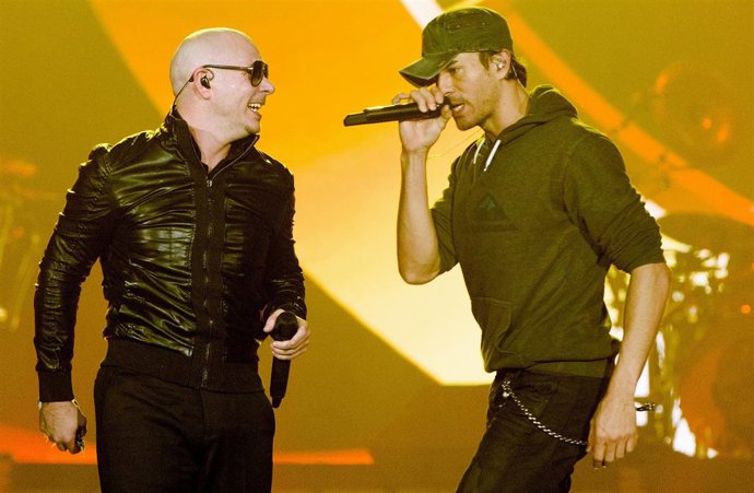 Pitbull y enrique iglesias