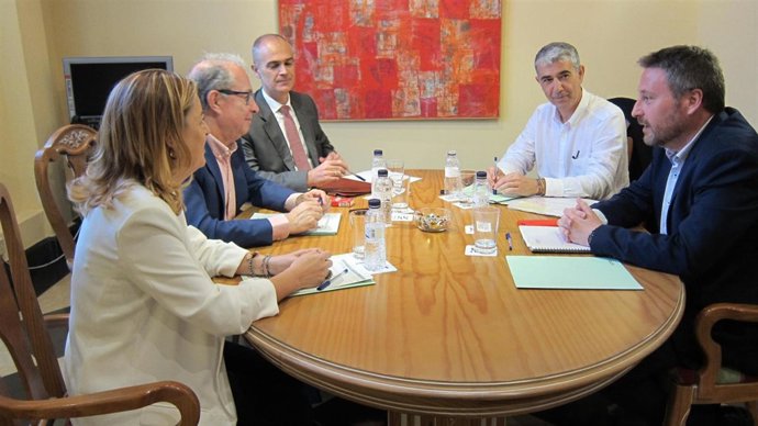 Reunión de los socios de Gobierno sobre el impuesto de Sucesiones      