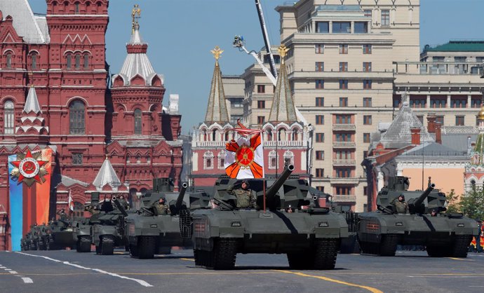 Desfile militar en la Plaza Roja de Moscú