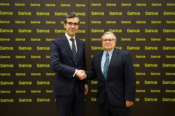  Eugenio Solla, Y Manuel Gil.