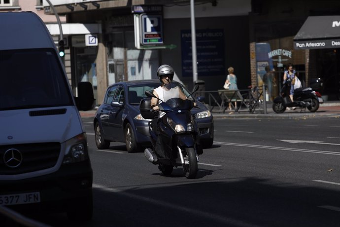 Motos, motocicletas, Madrid, transporte, tráfico