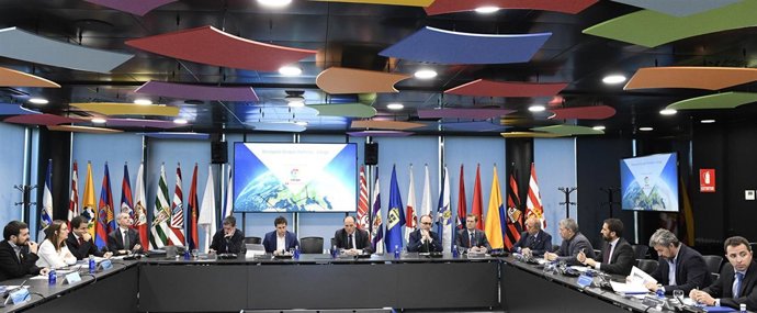 Reunión en LaLiga con miembros del Congreso y el Senado