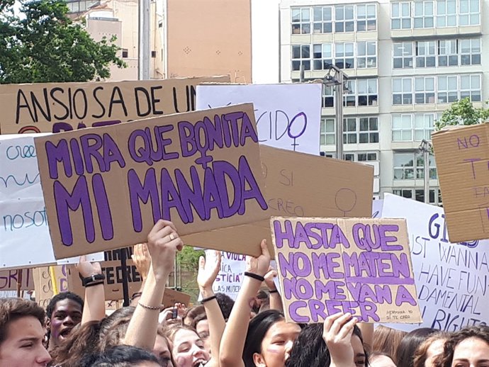 Manifestació d'estudiants contra la sentència de la Manada