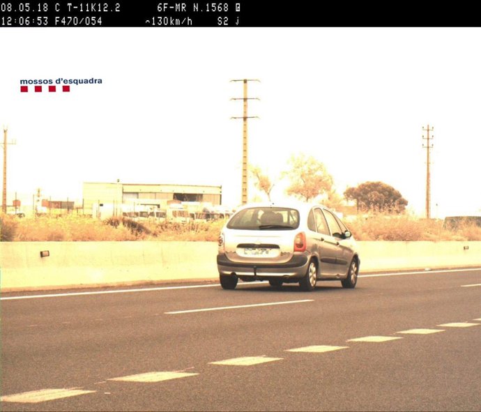 Coche circulando con exceso de velocidad en Tarragona