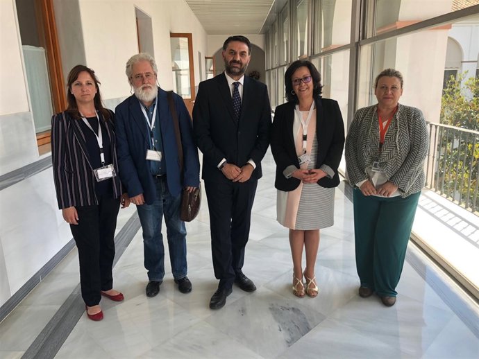 Reunión entre la Junta y la UPTA-A