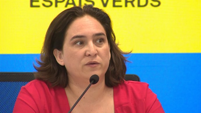 L'alcaldessa de Barcelona,  Ada Colau, en roda de premsa