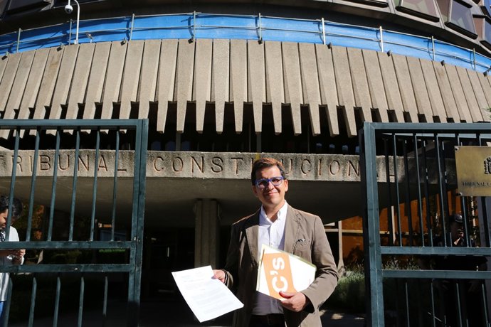 Ciutadans presenta un informe davant el TC