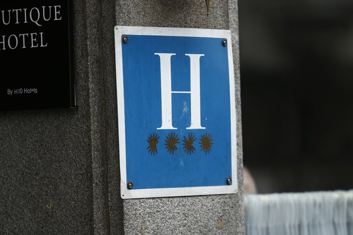 Hotel de quatre estrelles, hotels, turisme, allotjament
