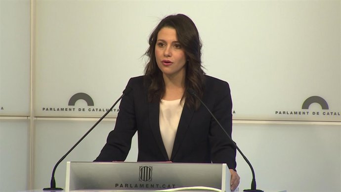 Inés Arrimadas, en rueda de prensa