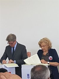 Garrido celebra el "punto final a una situación de marginalidad" que supone el realojo de 150 familias de la Cañada