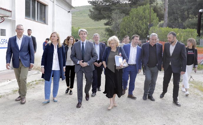 Ángel Garrido y Manuela Carmena Cañada Real