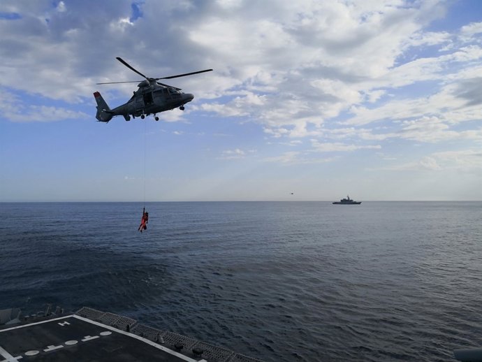  La Fragata Reina Sofía Finaliza Sus Ejercicios MAES-18 Con La Fragata Hassan II