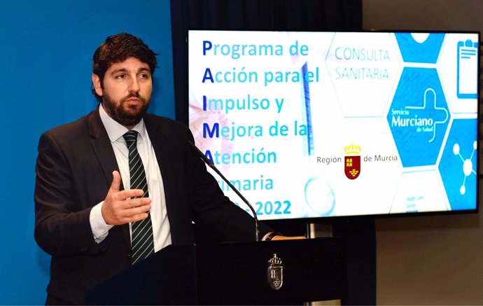 López Miras en la presentación del programa