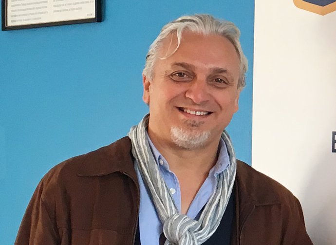 El profesor de la UPO Valentín González