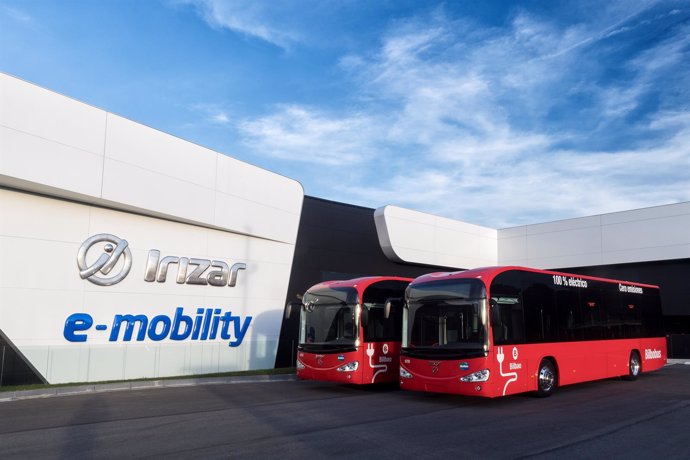 Fwd: Entrega Primeros Autobuses Fabricados En Irizar E Mobility / Irizar E Mobil