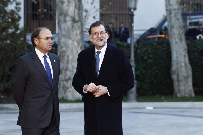 Pío García Escudero recibe a Mariano Rajoy en la Conferencia de Presidentes