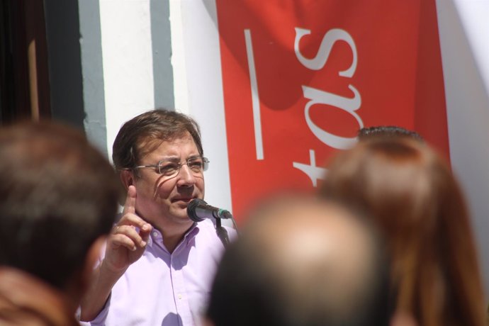 Vara en el acto del PSOE de Olivenza