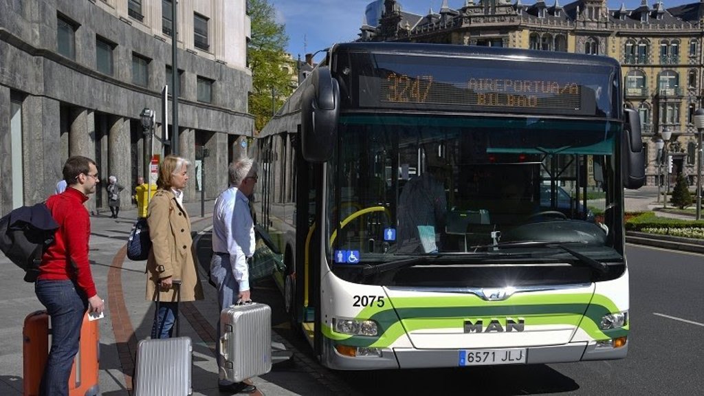 El autobús del aeropuerto de Bilbao incrementa sus frecuencias desde El autobús del aeropuerto de Bilbao incrementa sus frecuencias desde
