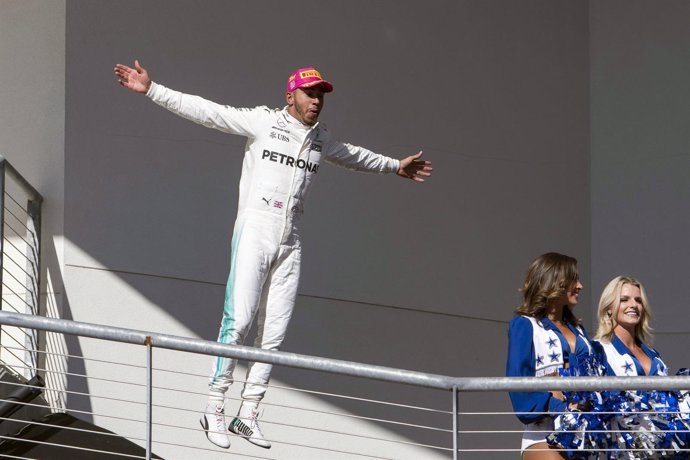 Lewis Hamilton celebra su victoria en el GP Estados Unidos