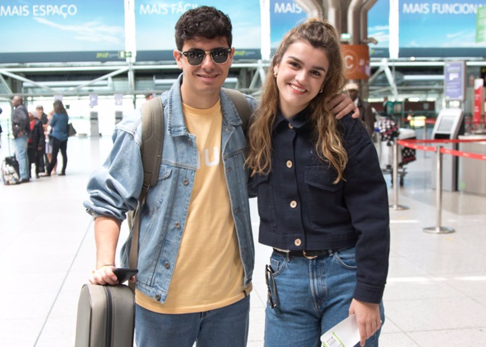 Amaia y Alfred en el aeropuerto de Lisboa