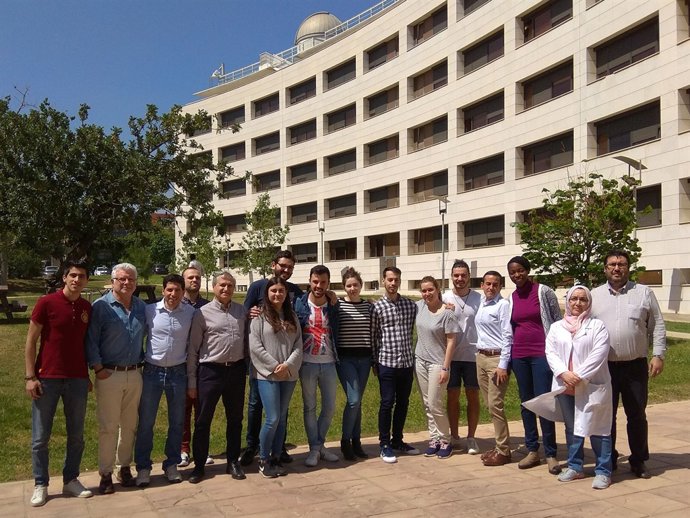 Personal de investigadores de la UV 