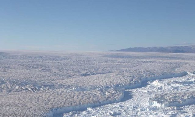 Drenaje de hielo en el nordeste de Groenlandia