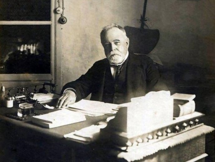 ¿Quién Fue El Almirante Cervera?