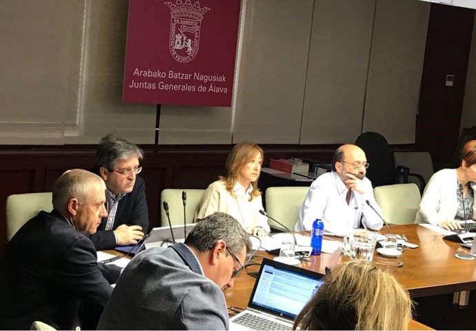 Comparecencia de la diputada garcia de salazar en las jjgg 