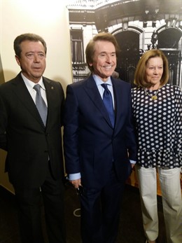 Raphael es nombrado Hijo Predilecto de Linares