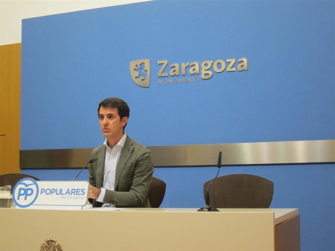 El portavoz adjunto del grupo municipal del PP, Pedro Navarro.