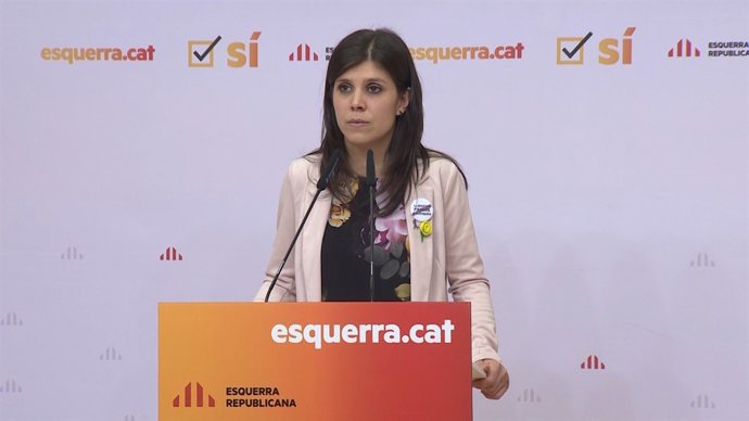 La portaveu d'ERC, Marta Vilalta, en roda de premsa 