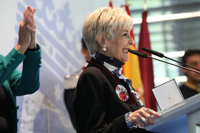 Concha Velasco en la entrega de las Medallas de Oro de la ciudad de Madrid