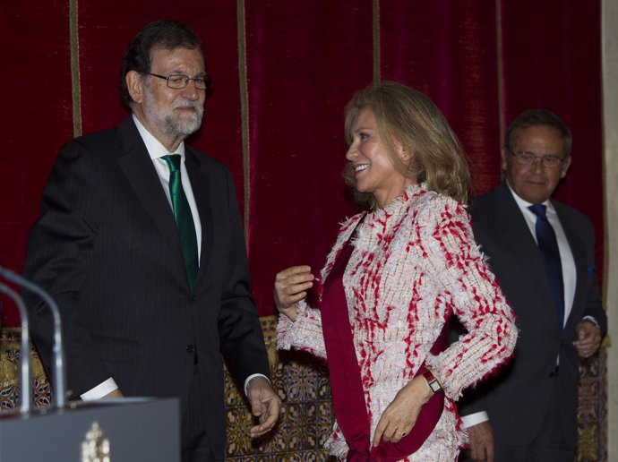 Alicia Koplowitz recibe la Gran Cruz de Alfonso X el Sabio