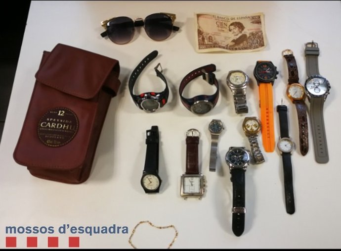 Objectes robats en un domicili de Collsuspina (Barcelona)