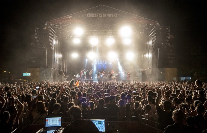 Imatge d'un concert de Vivers en la Gran Fira de Juliol de València 