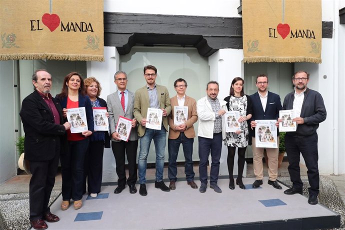 Nota Y Foto / Exposiciones, Visitas Guiadas, Talleres, Conferencias Y Música Par