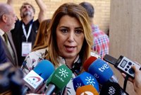 Susana Díaz pide más medios de forma permanente para “restablecer la autoridad” en el Campo de Gibraltar