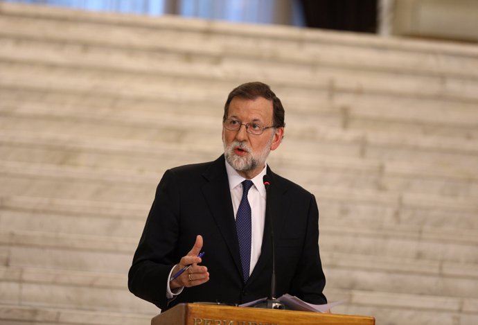 Mariano Rajoy en una rueda de prensa junto al primer ministro búlgaro en Sofía