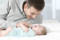 Hablar con frases largas a los niños favorece el desarrollo de su lenguaje