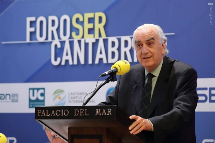 Marcos Peña en el Foro SER Cantabria 