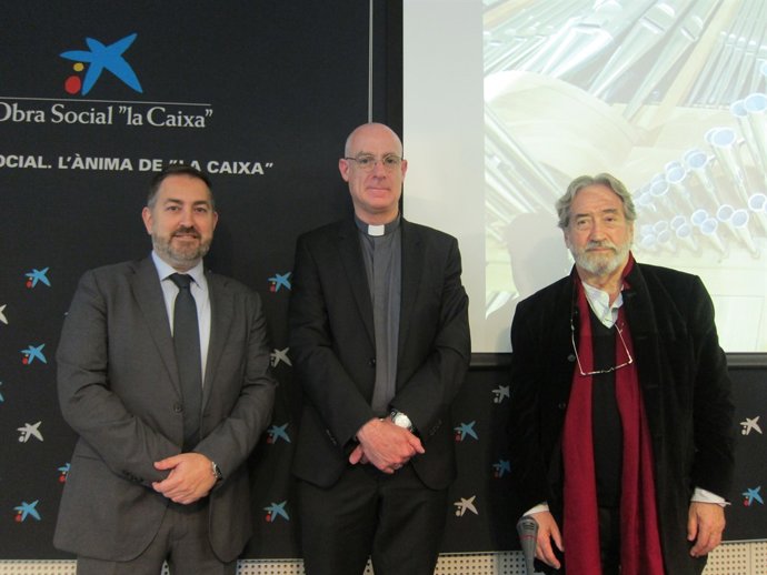  Octavi Vila? (Abad) Al Centre AL COSTAT DE Jordi Savall (Compositor) A la Dreta