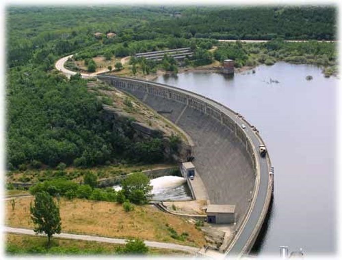 Embalse de la Cuerda del Pozo, en Soria. 