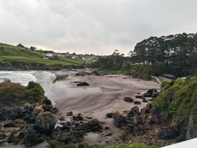 Playa de Santa María del Mar, en Castrillón