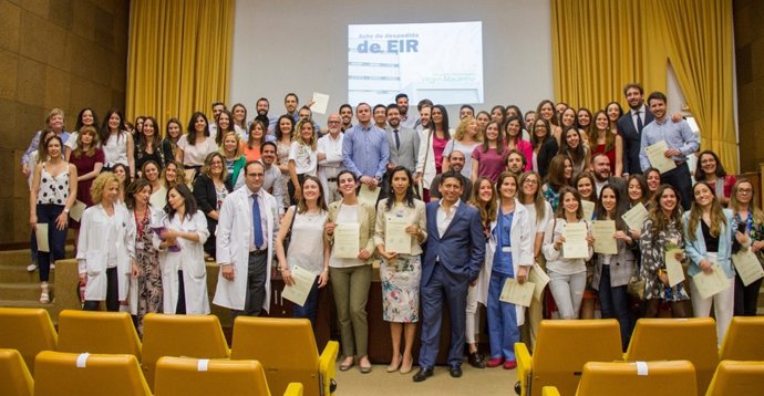 Despedida de especialistas residentes en el Macarena