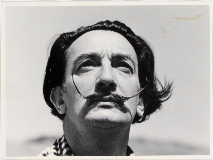 Salvador Dalí (archivo)