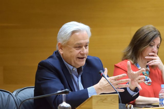 Alberto Catalá en la Comisión de Feria Valencia